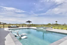 Rohe Custom Home Builders